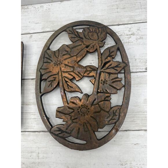 2 Vintage Copper and Cast Iron Floral Trivet Hot Dish Holders SET OF 2 - Picture 4 of 12